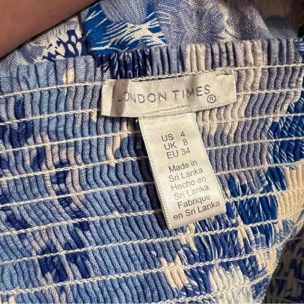 London Times Blue and White Floral Maxi Dress - Size 4 - Picture 7 of 8